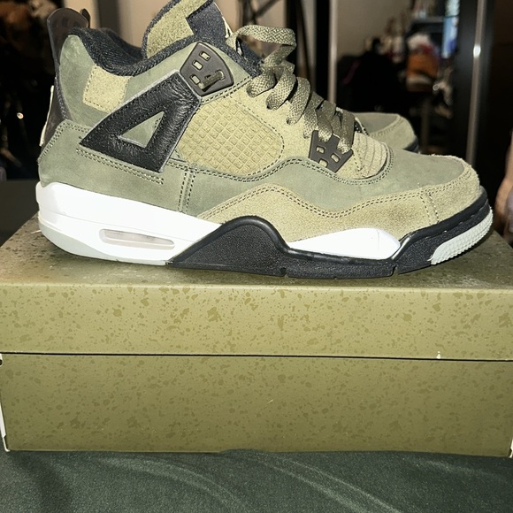 Jordan Retro 4 - Picture 4 of 7